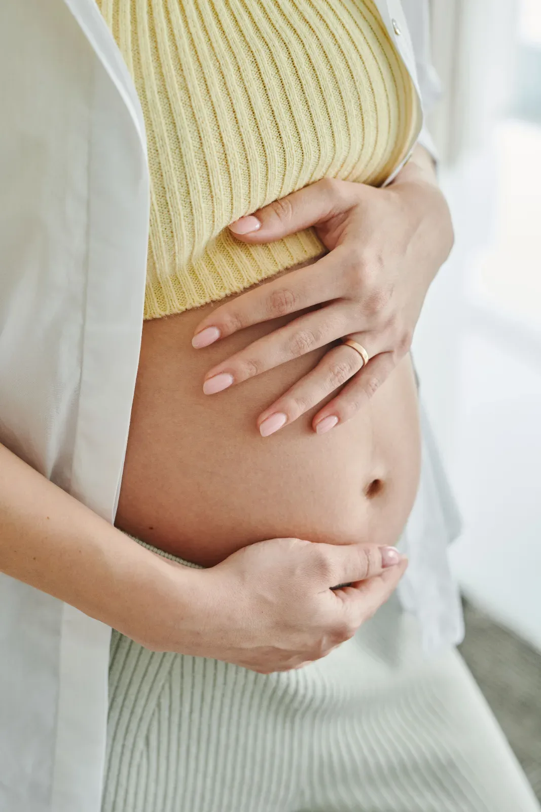 Fertility-specific microbiome markers reveal implantation blockers